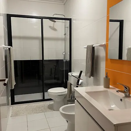 Casinha Minhota بيت للعطل *